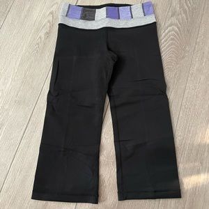Lululemon black cropped pants. Size 4. GUC